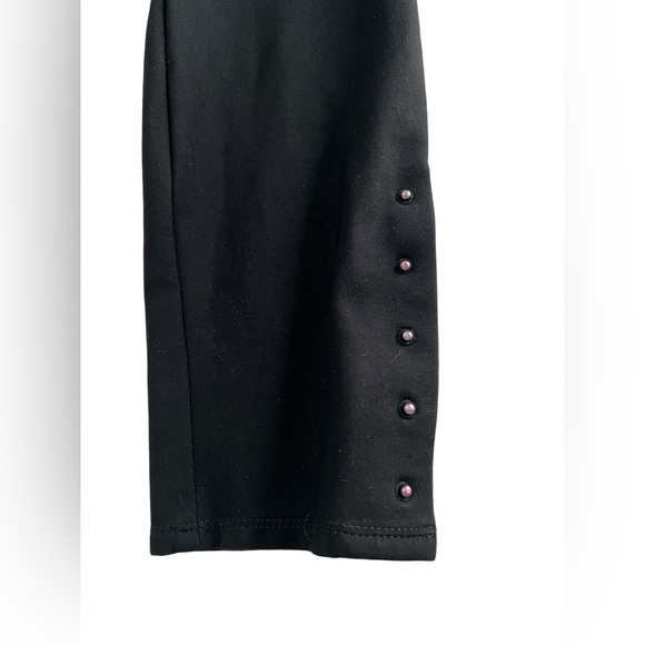 WHBM Legging With Gold Buttons on Bottom of Legs - Medium - Picture 4 of 6